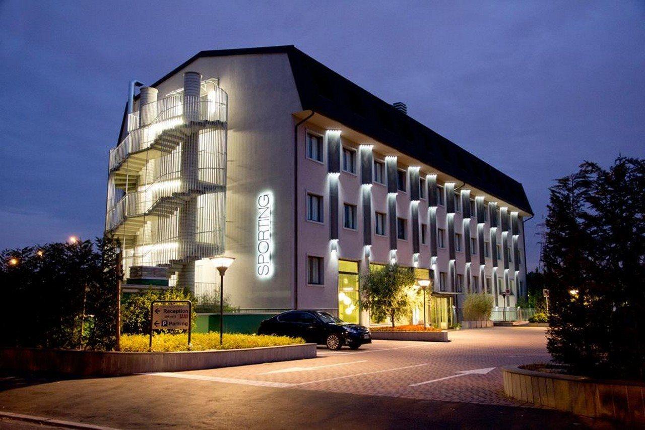Hotel Sporting Cologno Cologno Monzese Exterior foto